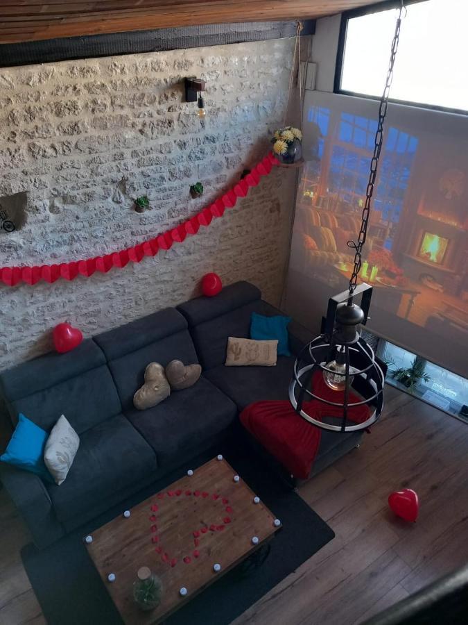 Palais Des Reves Apartment Niort Bagian luar foto